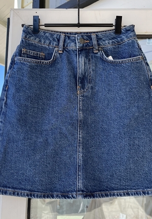 Kjolar - Objellen short denim skirt – medium blue denim