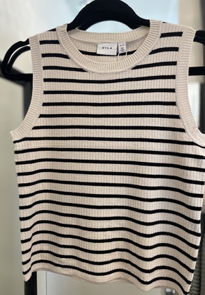 Toppar - Vizicha o-neck striped knit top – birch/black