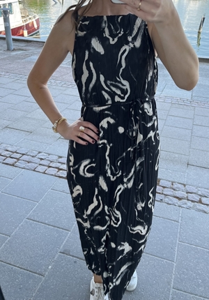 Klänningar - Slfrya ellie ankle plisse dress – black